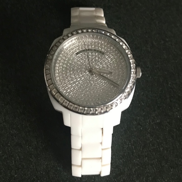 Michael Kors White Plastic Crystal Set Women’s Watch MK5211 - Picture 1 of 16